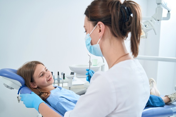 Pediatric Dentist Near Me: What To Expect At The First Visit